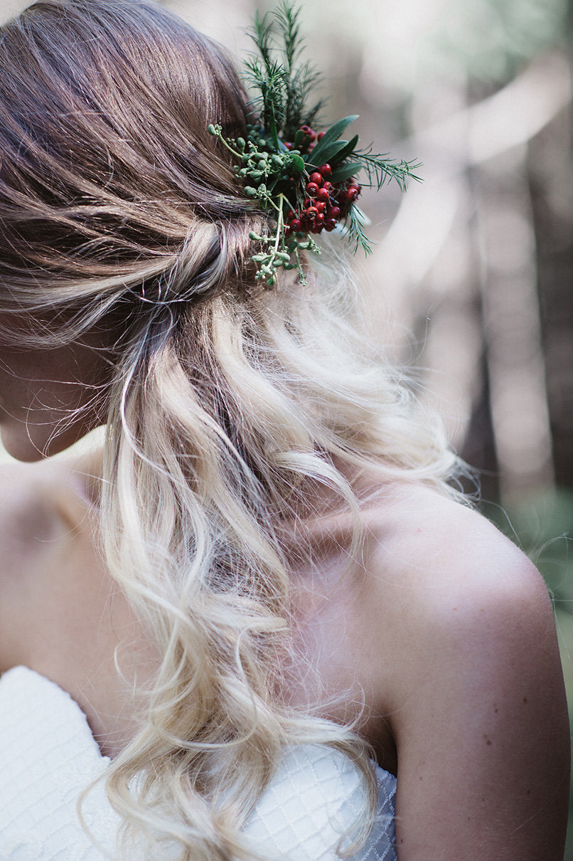 Bridal hair flowers Studio Green Melbourne wedding florist